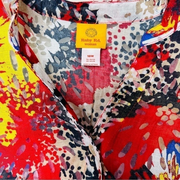Ruby Rd. Floral Multi Colored Long Sleeve Button Front Semi-Sheer Top Size 18W - Picture 6 of 6